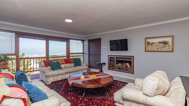 5 Bedroom Property for Sale in Hersham Western Cape